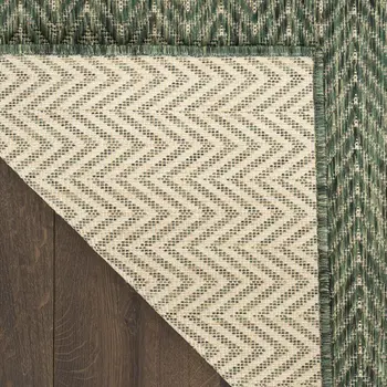 4' X 6' Green Geometric Indoor Outdoor Area Rug