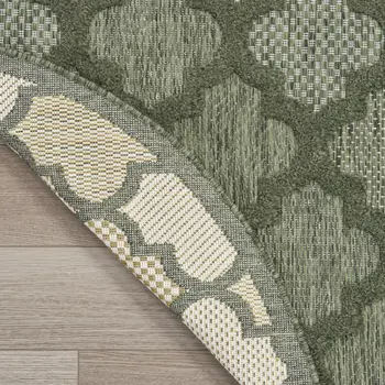 8' Green Round Geometric Indoor Outdoor Area Rug