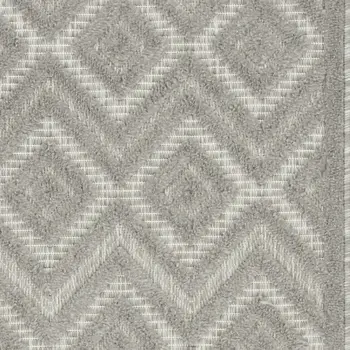 2' X 4' Silver And Gray Geometric Indoor Outdoor Area Rug