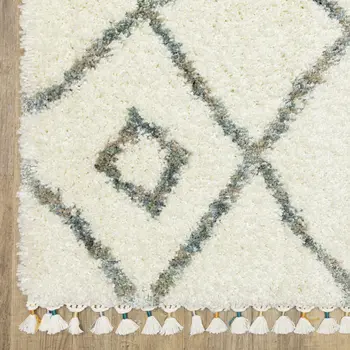 4' X 5' Ivory Gray And Tan Diamond Shag Area Rug With Fringe
