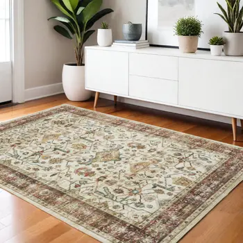 4' X 6' Ivory Oriental Distressed Area Rug