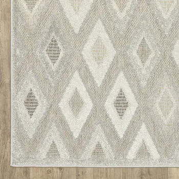 5' X 8' Beige And Gray Diamond Area Rug