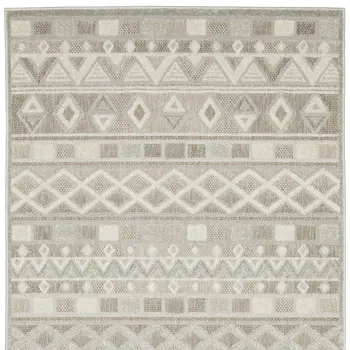 7' X 10' Beige And Gray Geometric Area Rug