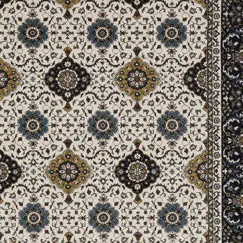 4' X 6' Ivory Medallion Area Rug With Fringe