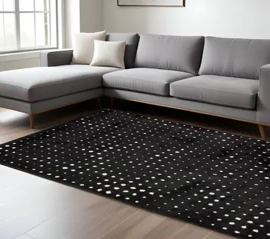 7' X 10' Black And Ivory Geometric Area Rug