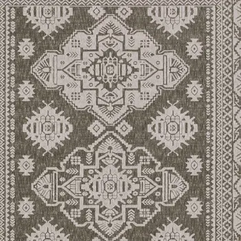 4' X 6' Gray Medallion Area Rug