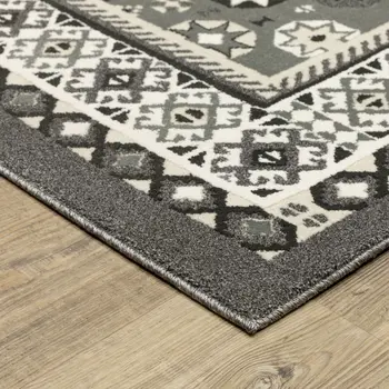 3' X 5' Gray And Ivory Medallion Area Rug