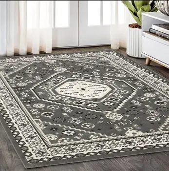 5' X 8' Gray And Ivory Medallion Area Rug