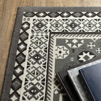 8' Gray And Ivory Medallion Runner Rug