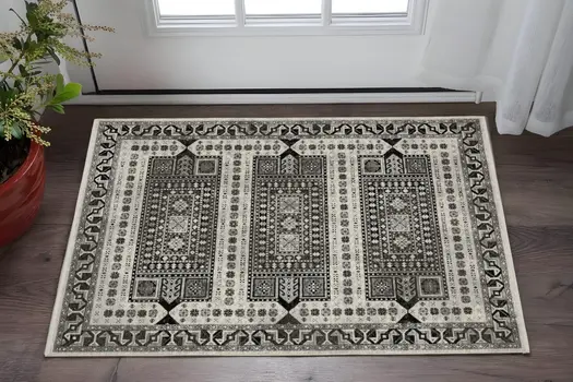 3' X 5' Ivory And Charcoal Oriental Area Rug With Fringe