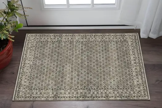 3' X 5' Gray And Beige Diamond Area Rug With Fringe