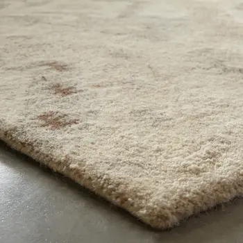 4' X 6' Beige And Ivory Wool Abstract Hand Tufted Area Rug