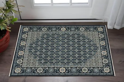 3' X 5' Ivory Oriental Area Rug With Fringe