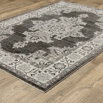 5' X 8' Gray And Beige Medallion Area Rug With Fringe