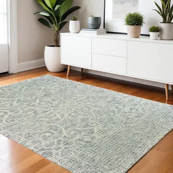 4' X 6' Gray And Ivory Wool Geometric Hand Tufted Area Rug