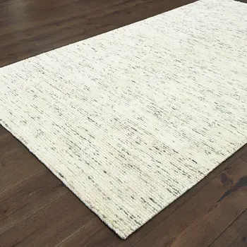 5' X 8' Ivory And Stone Hand Tufted Area Rug