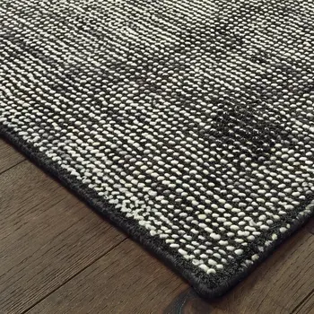 6' X 9' Charcoal And Black Hand Tufted Area Rug