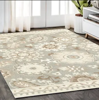 5' X 8' Gray And Sand Wool Floral Hand Tufted Area Rug