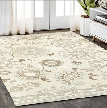 5' X 8' Ivory And Gray Wool Floral Hand Tufted Area Rug