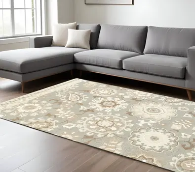 8' X 10' Gray And Sand Wool Floral Hand Tufted Area Rug