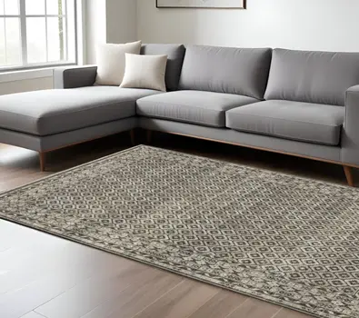 10' X 13' Gray And Beige Diamond Area Rug With Fringe
