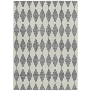 8' X 10' Gray And Ivory Geometric Washable Indoor Outdoor Area Rug