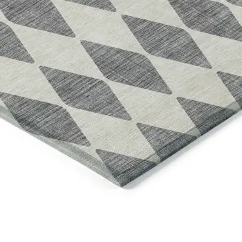 8' X 10' Gray And Ivory Geometric Washable Indoor Outdoor Area Rug