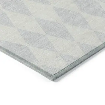 3' X 5' Silver And Ivory Geometric Washable Indoor Outdoor Area Rug