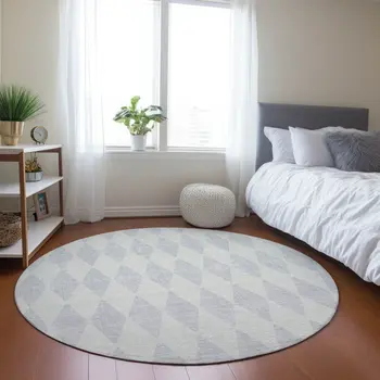 8' Silver And Ivory Round Geometric Washable Indoor Outdoor Area Rug