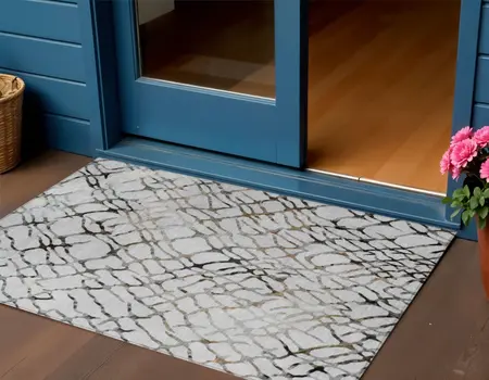 3' X 5' Silver Gray And Charcoal Abstract Washable Indoor Outdoor Area Rug