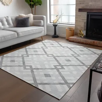5' X 8' Silver Gray And Ivory Geometric Washable Indoor Outdoor Area Rug