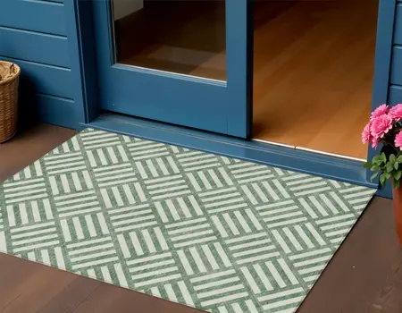 3' X 5' Green And Ivory Geometric Washable Indoor Outdoor Area Rug
