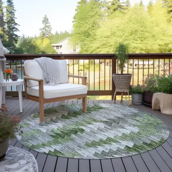 8' Green And Fern Green Round Geometric Washable Indoor Outdoor Area Rug