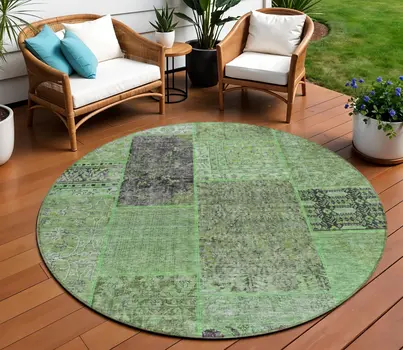 8' Green And Olive Green Round Patchwork Washable Indoor Outdoor Area Rug