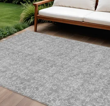 8' X 10' Silver And Ivory Floral Washable Indoor Outdoor Area Rug