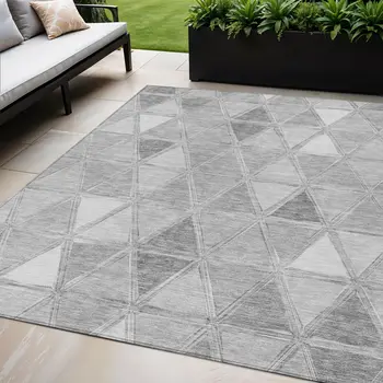 5' X 8' Gray Silver And Ivory Geometric Washable Indoor Outdoor Area Rug