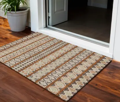 3' X 5' Chocolate And Taupe Quatrefoil Washable Indoor Outdoor Area Rug