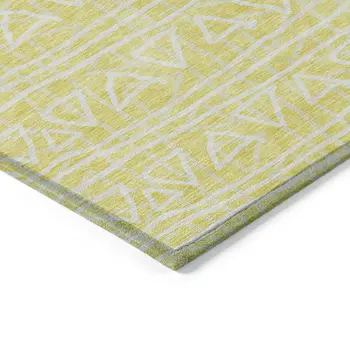 3' X 5' Yellow And Ivory Geometric Washable Indoor Outdoor Area Rug