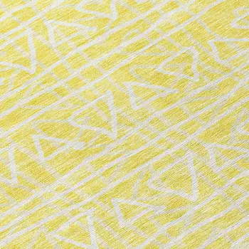 8' Yellow And Ivory Round Geometric Washable Indoor Outdoor Area Rug