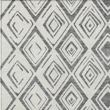 5' X 8' Gray And Ivory Geometric Washable Indoor Outdoor Area Rug