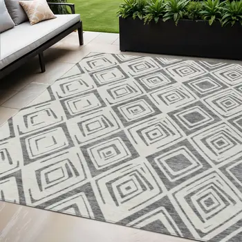 8' X 10' Gray And Ivory Geometric Washable Indoor Outdoor Area Rug