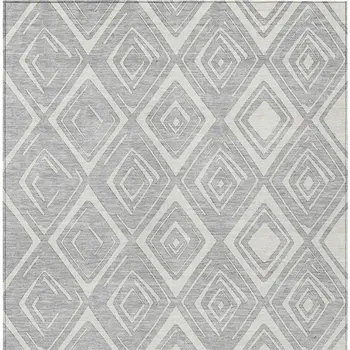 8' X 10' Silver And Ivory Geometric Washable Indoor Outdoor Area Rug