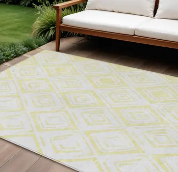 8' X 10' Yellow And Ivory Geometric Washable Indoor Outdoor Area Rug
