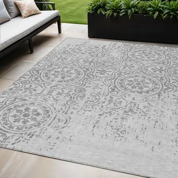 5' X 8' Silver And Gray Medallion Washable Indoor Outdoor Area Rug