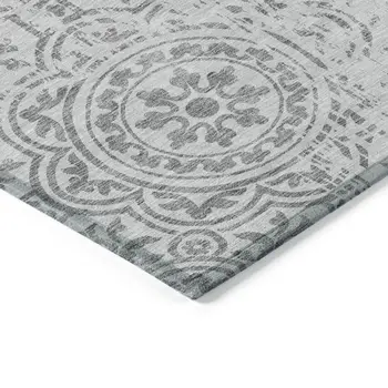 5' X 8' Silver And Gray Medallion Washable Indoor Outdoor Area Rug