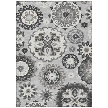 5' X 8' Silver Gray And Ivory Floral Medallion Washable Indoor Outdoor Area Rug