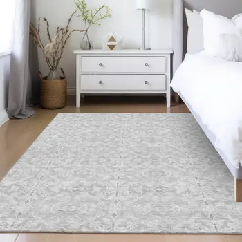 8' X 10' Silver And Gray Medallion Washable Indoor Outdoor Area Rug