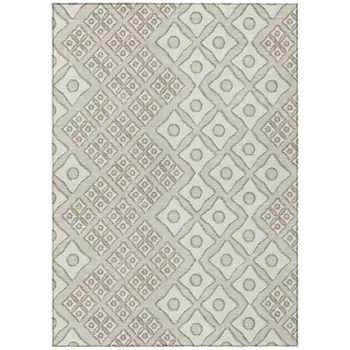 3' X 5' Beige And Ivory Geometric Washable Indoor Outdoor Area Rug