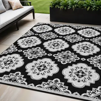 5' X 8' Black And Ivory Medallion Washable Indoor Outdoor Area Rug