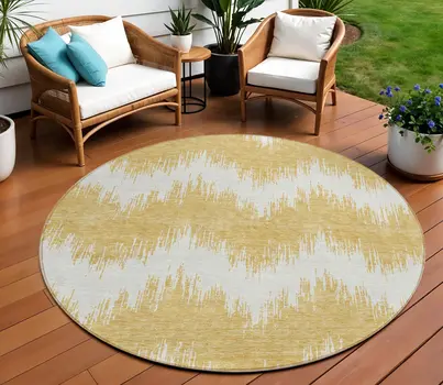 8' Gold And Ivory Round Chevron Washable Indoor Outdoor Area Rug